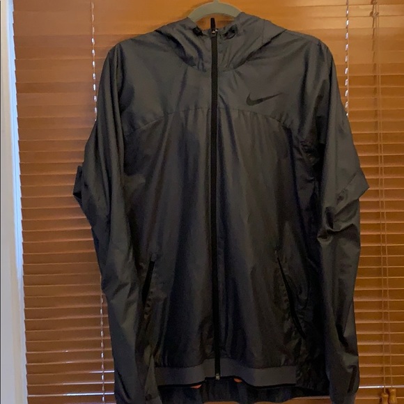 nike dri fit rain jacket